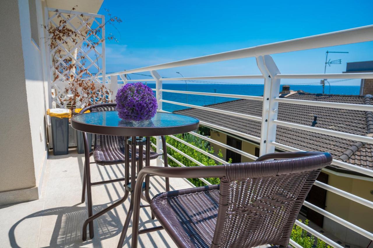 White Apartments & Spa Авола Экстерьер фото