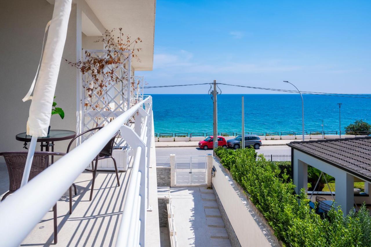 White Apartments & Spa Авола Экстерьер фото